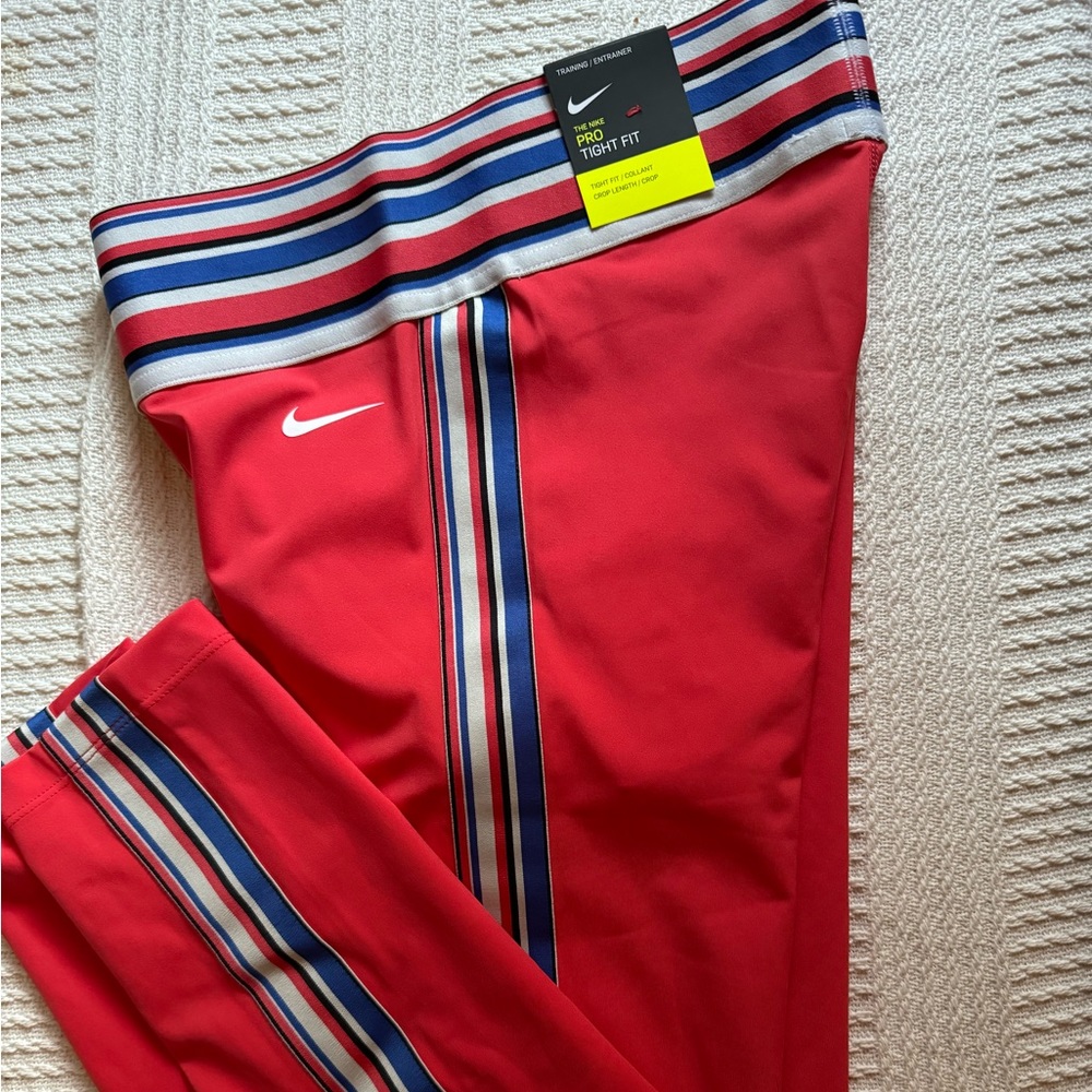 Nike tights women’s small